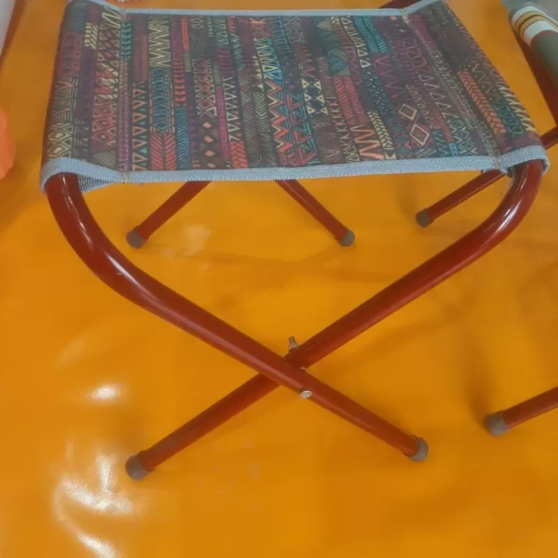 صندلی تاشو برزنتی بدون پشتی سایز کوچک